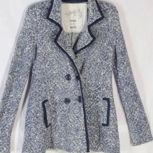 Angel of the North light sweater coat